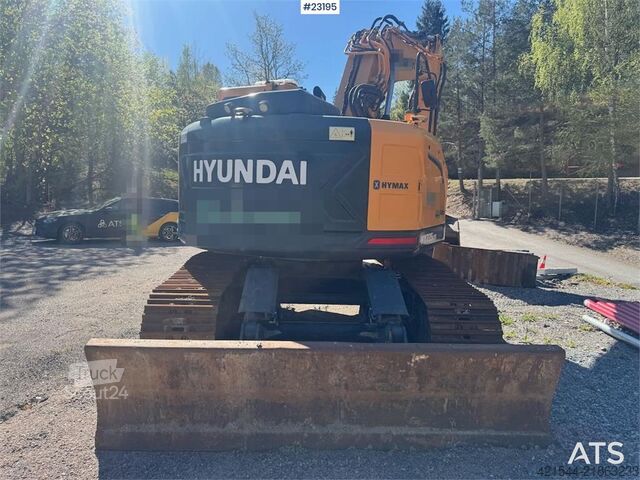 Beltegraver Hyundai HX235 LCR Excavator with tilt and 3 buckets