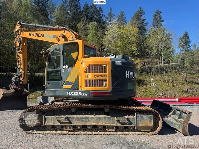Beltegraver Hyundai HX235 LCR Excavator with tilt and 3 buckets