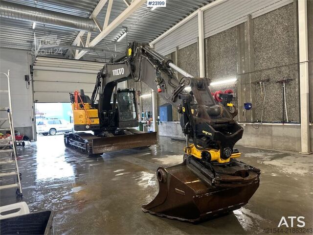 Beltegraver Volvo ECR 235EL w/ rototilt, tooth bucket and sanding bu