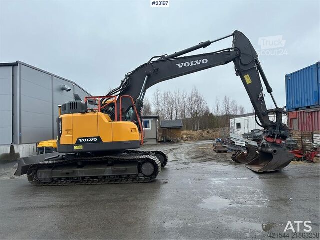 гусеничный экскаватор Volvo ECR235EL crawler excavator w/ sanding tray, rototi