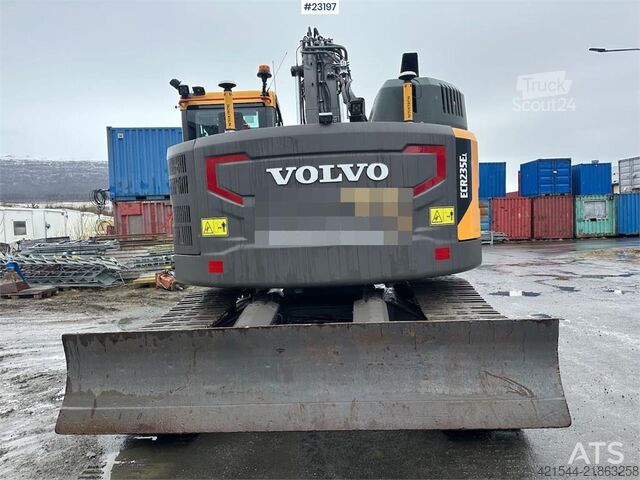 гусеничный экскаватор Volvo ECR235EL crawler excavator w/ sanding tray, rototi