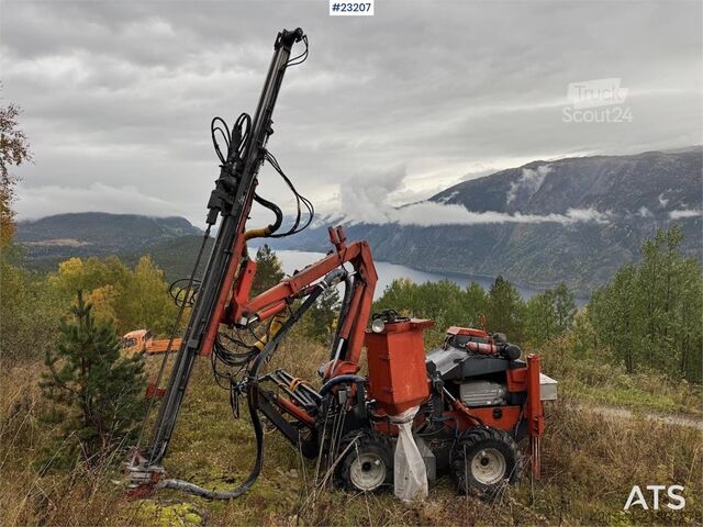 Soil drill Tamrock Commando 300