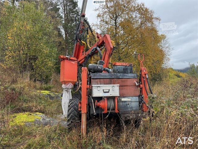 Grondboormachine Tamrock Commando 300