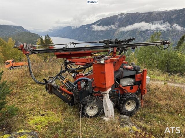 Soil drill Tamrock Commando 300