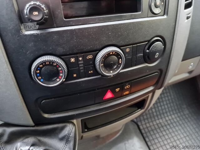 Автомобільна підйомна платформа Mercedes-Benz Sprinter 316 CDI Kasten Hubarbeitsbühne KLIMA