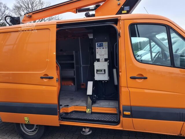 Автомобільна підйомна платформа Mercedes-Benz Sprinter 316 CDI Kasten Hubarbeitsbühne KLIMA