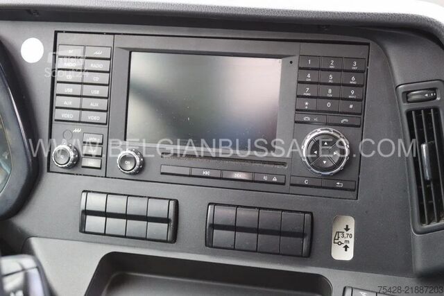Turistbuss Mercedes-Benz Tourismo 16RHD M/2 / New Model