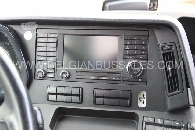 Turistbuss Mercedes-Benz Tourismo 16RHD M/2 / New Model