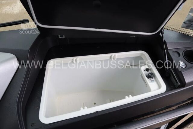 Turistbuss Mercedes-Benz Tourismo 16RHD M/2 / New Model