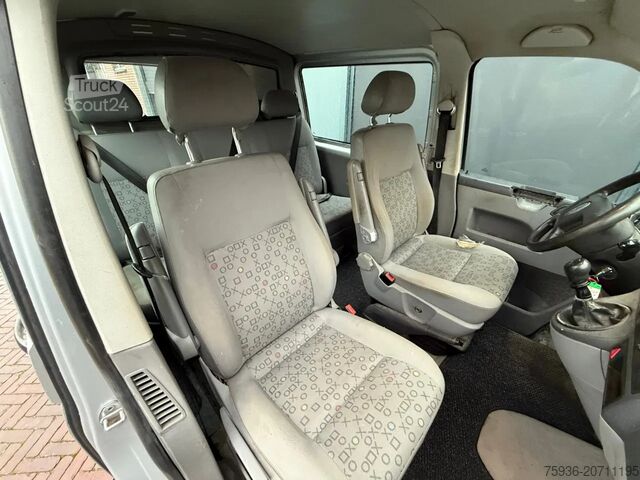 Lieferwagen Doppelkabine Volkswagen Transporter 2.5 tdi 130 pk L2 Dubbel Cabine