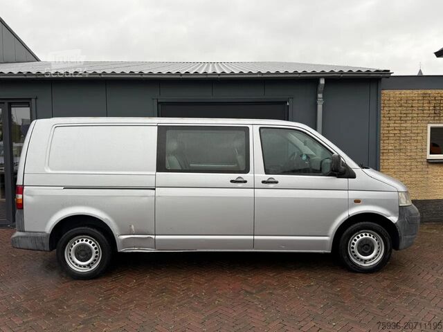 Lieferwagen Doppelkabine Volkswagen Transporter 2.5 tdi 130 pk L2 Dubbel Cabine