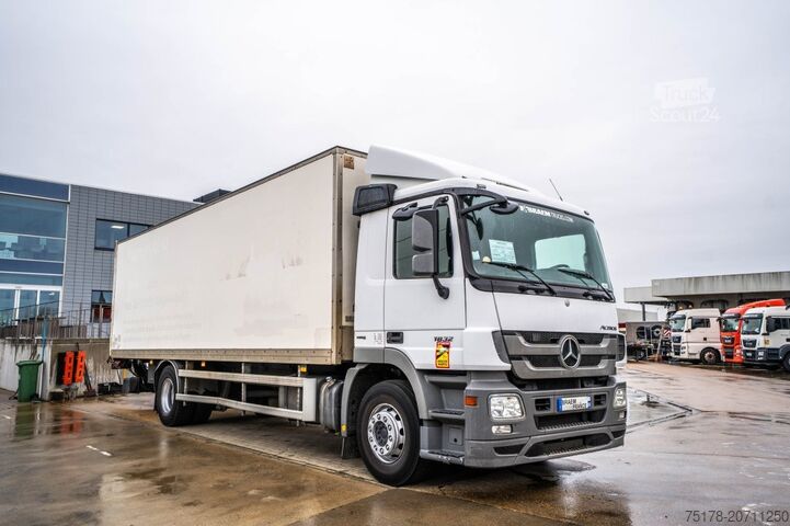 Box body MERCEDES ACTROS 1832-MP3+DHOLLANDIA 2.5T.