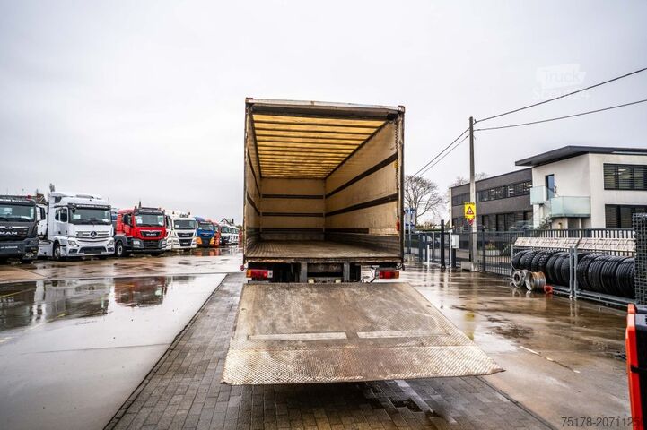 Box body MERCEDES ACTROS 1832-MP3+DHOLLANDIA 2.5T.