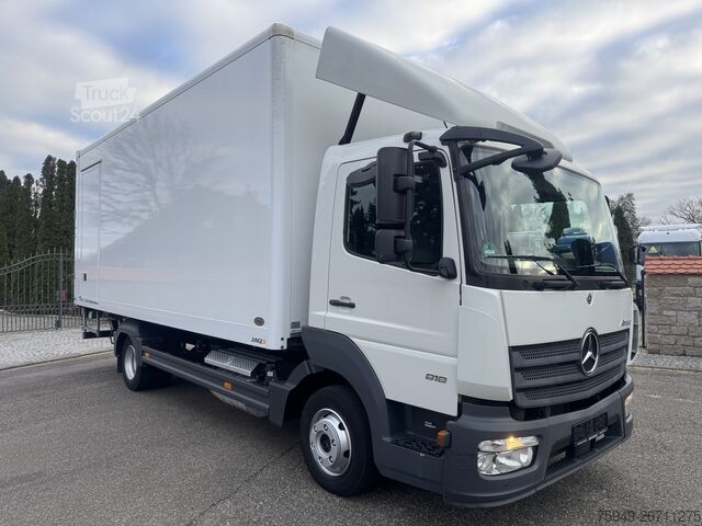 Atego 818 box truck, 6.15m, tail lift 1.5t, automatic. Mercedes-Benz Atego 818 Koffer 6,15m LBW 1,5to. Autom.
