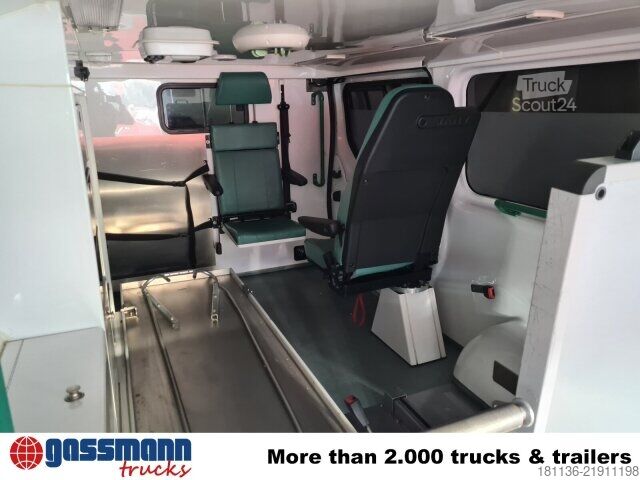 Autospecială de pompieri Renault Trafik 2.0 dCi115 4x2, Krankentransporter