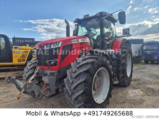 Tractor AGCO MASSEY FERGUSON DVRT Exclusiv MF 8740 *6.100Std/Straßenzulassung