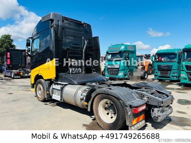 Tractor estándar VOLVO FH 460 Globe LNG *Retarder / ACC / LDW / Alcoa