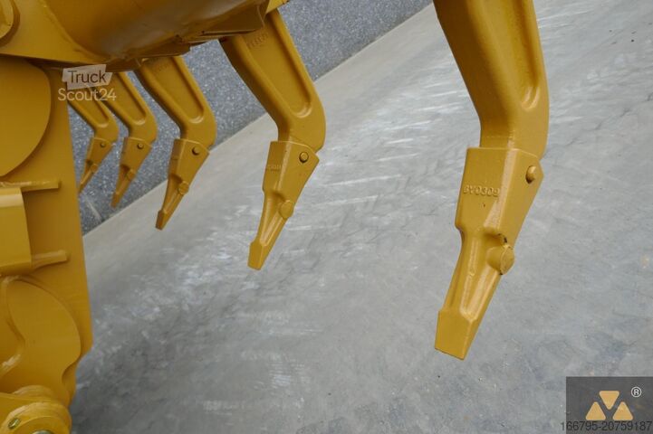 Niveladora Caterpillar 140H