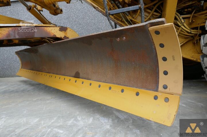 Niveladora Caterpillar 140H