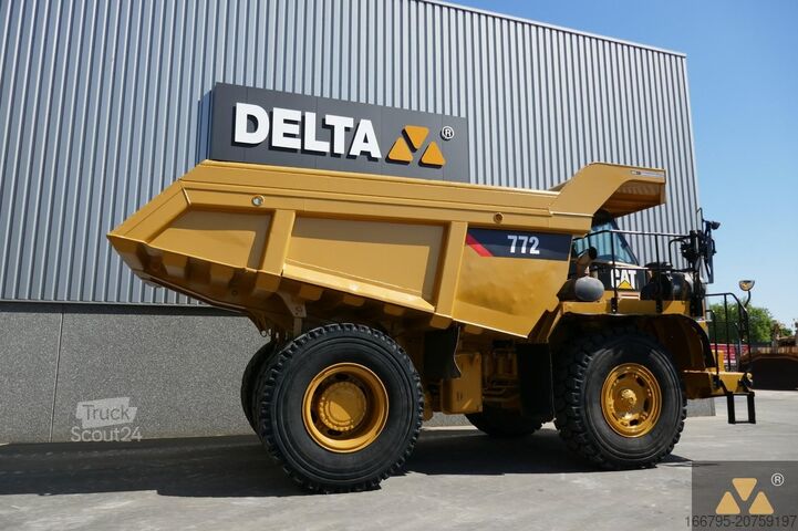 Dumper Caterpillar 772