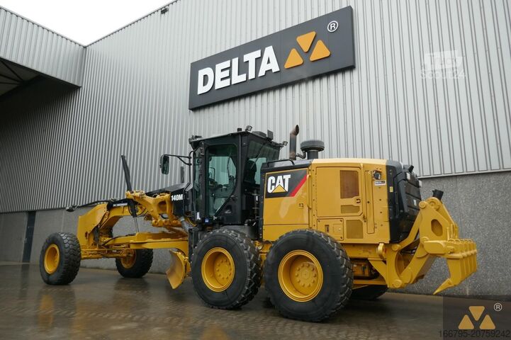 Greyder Caterpillar 140M3