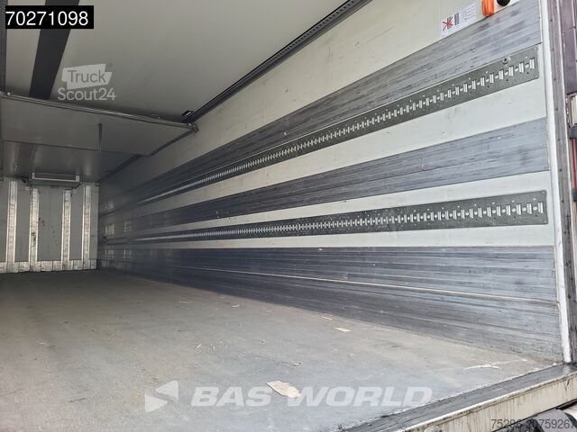 Soğutmalı/dondurulmuş taşıma Krone SD Tailgate Liftachse Ladebordwand