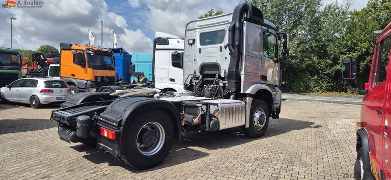 Standard SZM Mercedes-Benz DB 1842H 4x4 Hydrodrive Scheckheft bei Mercedes