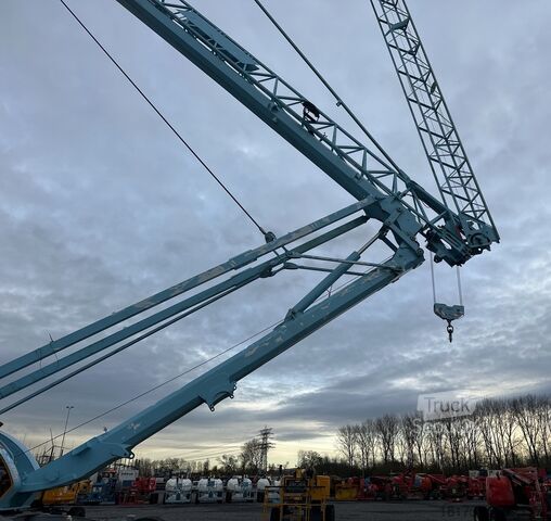 Grue à tour automontante mobile Potain IGO32 Tri/A Mobile self-erecting tower c