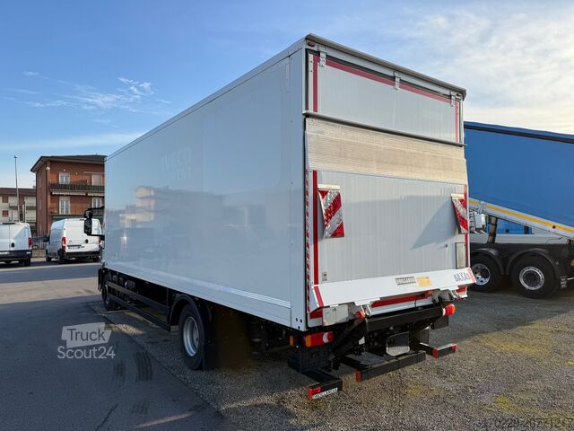 Κλειστό φορτηγό με υδραυλική ράμπα φόρτωσης IVECO EUROCARGO 160-280