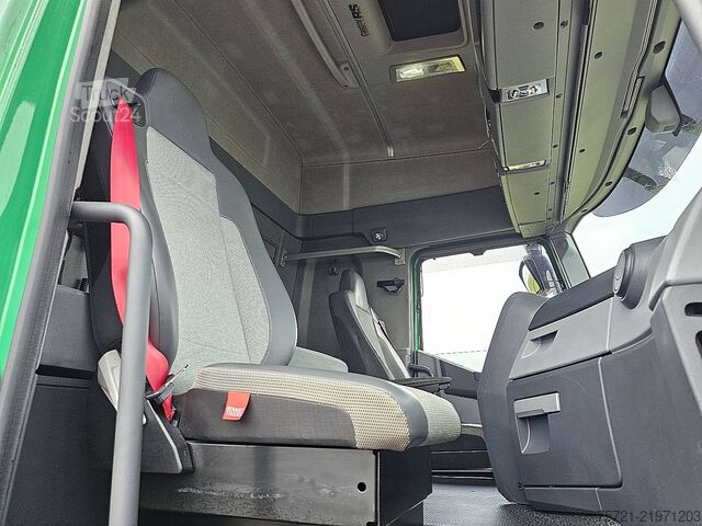 Maleta RENAULT T 460 6X2 STEER COMBI