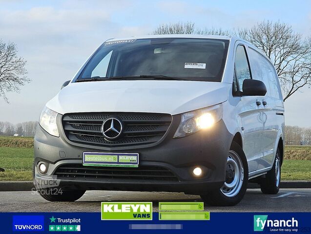 Kombi s vysokou střechou MERCEDES-BENZ VITO 114 L2 2x Schuif Autom.