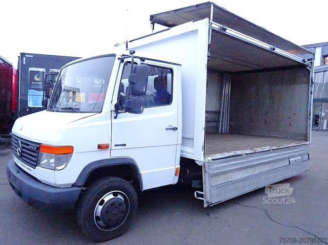 Furgoneta de bebidas MERCEDES-BENZ 816 D Vario*4,2m Schwenkwand*B/L*1,5t LBW*2x AHK
