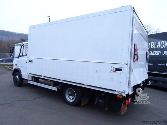 Furgoneta de bebidas MERCEDES-BENZ 816 D Vario*4,2m Schwenkwand*B/L*1,5t LBW*2x AHK