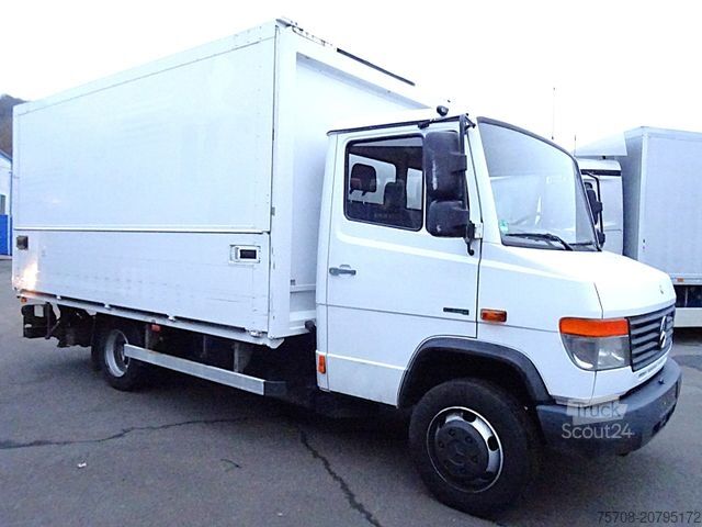 Furgoneta de bebidas MERCEDES-BENZ 816 D Vario*4,2m Schwenkwand*B/L*1,5t LBW*2x AHK