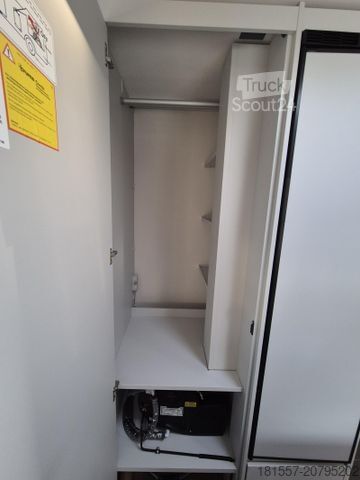 Τροχόσπιτο BÜRSTNER B66 560 TK