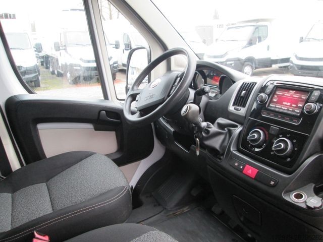 Koelwagen met geïsoleerde laadbak FIAT Ducato 130 *Carrier Tiefkühler*Klima*