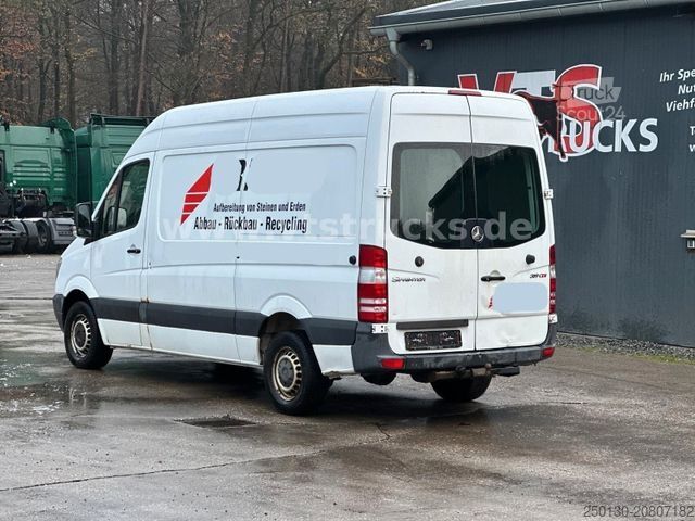 Fourgon tôlé MERCEDES-BENZ Sprinter 319 CDI Kastenwagen