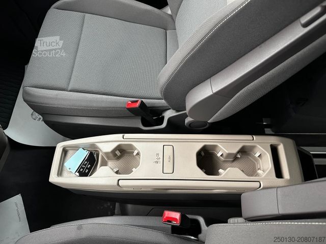 Minibus VOLKSWAGEN T7 Multivan LED/Virtual/AHK/APPS