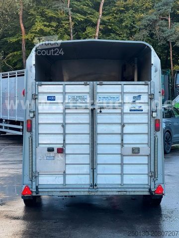 Atrelado de transporte de cavalos IFOR WILLIAMS TA35 PKW Tandem Viehanhänger