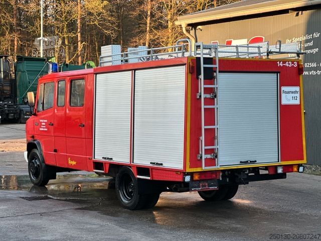 Fourgon personnalisé MERCEDES-BENZ 711 D 4x2 Feuerwehr