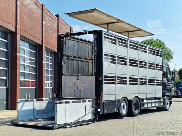 Transporte de gado Volvo FH 460 Berdex 3 deck livestock - Loadlift - Lif...