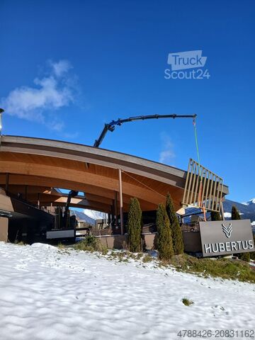 Teherautóra szerelt daru actros 3226