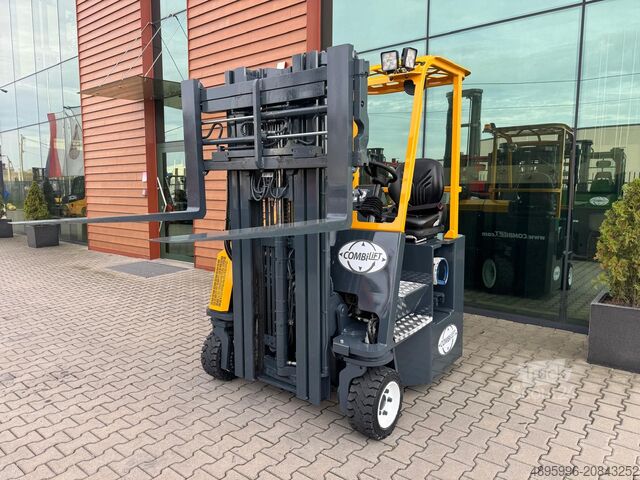 Dört yollu forklift Combilift CB3000// LPG // 2017 year /Toyota engine