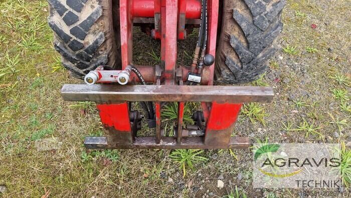 Hofschlepper Schäffer 4048