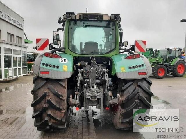 Traktor Fendt 724 VARIO S4