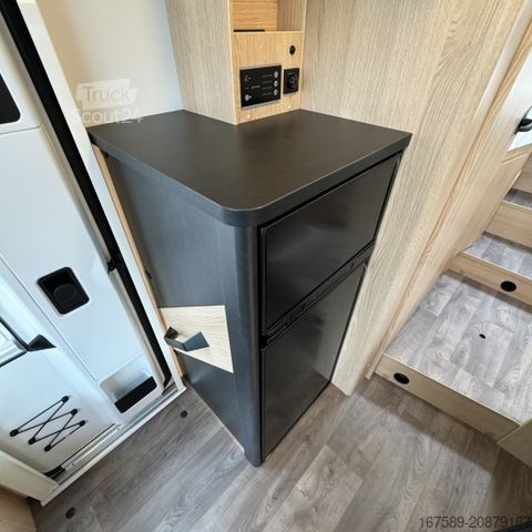 Camping-car semi-intégré SUNLIGHT T 680 Adventure, Navi,6E,Xenon,WiFi,TV,AKTION