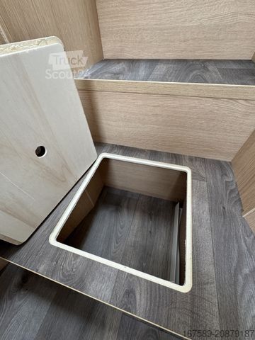 Polintegriran avtodom SUNLIGHT T 68 C Adventure, SafetyACC,Navi,Sat,TV,AKTION