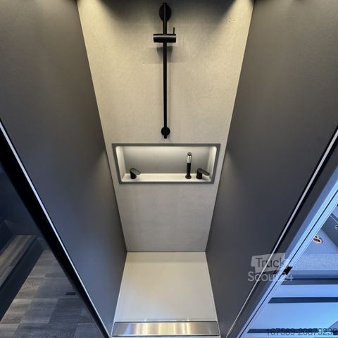 Integrirani avtodom NIESMANN+BISCHOFF Arto 88,Eifelgrau,Vollluftfdr,Gastnk,Hubbett,AHK