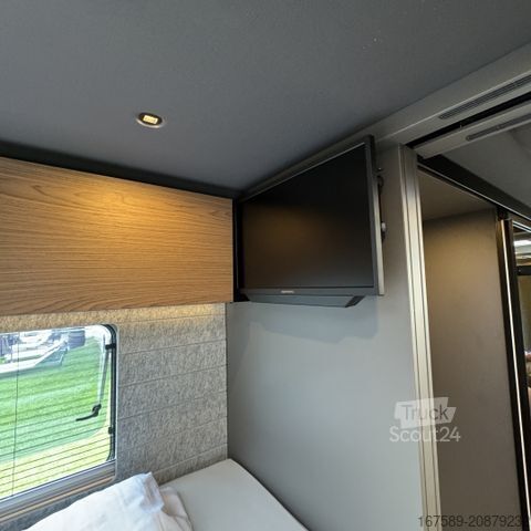 Integrirani avtodom NIESMANN+BISCHOFF Arto 88,Eifelgrau,Vollluftfdr,Gastnk,Hubbett,AHK