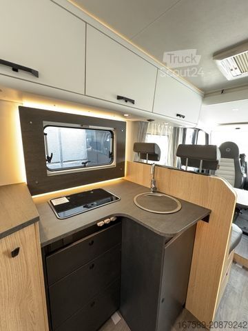 Integrirani avtodom SUNLIGHT I 67 S Adventure, Autom,180PS,6E,90l,AKTION